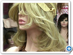 Peluca Kamilita color rubio claro ceniza_5