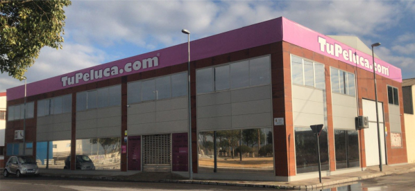 Fábrica TuPeluca.com de pelucas naturales para asesoramiento en Plasencia